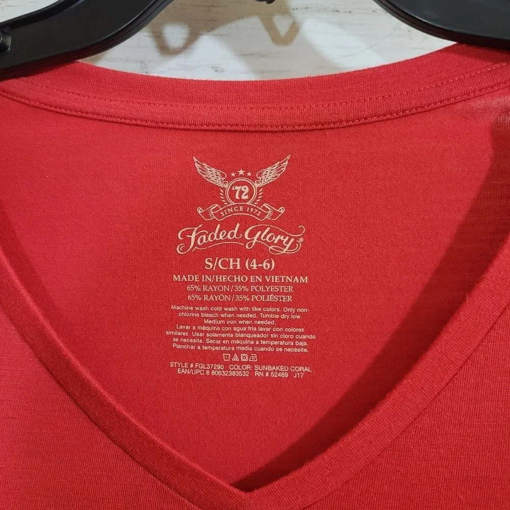 Faded Glory Red V Neck Long Sleeve Tee T Shirt Top Size Small